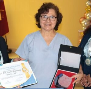 CTMP Y Hospital Loayza reconocen a tecnóloga médica, Raquel Buitrón